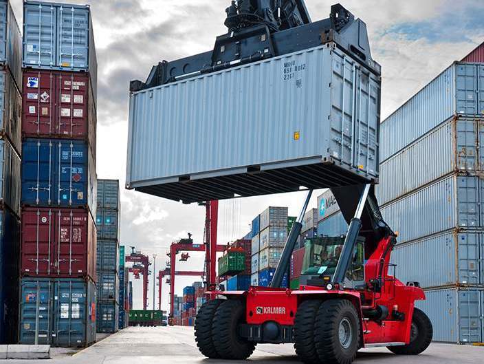 Container handling Kalmarglobal
